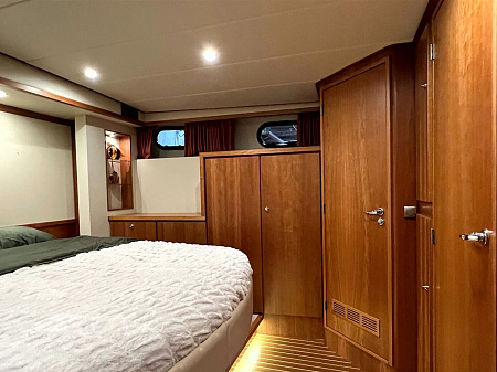 Linssen Grand Sturdy 470 AC Twin